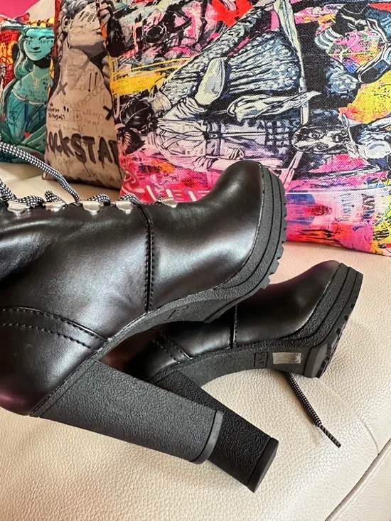 DKNY Black Leather Lace-Up Ankle High Heeled Boots Women's 6.5 - Picture 14 of 14